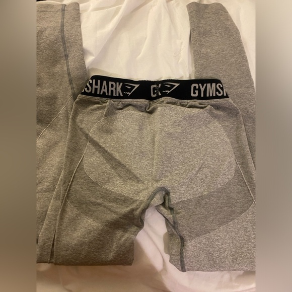 Gymshark grey/black leggings size small NWT - Picture 5 of 8